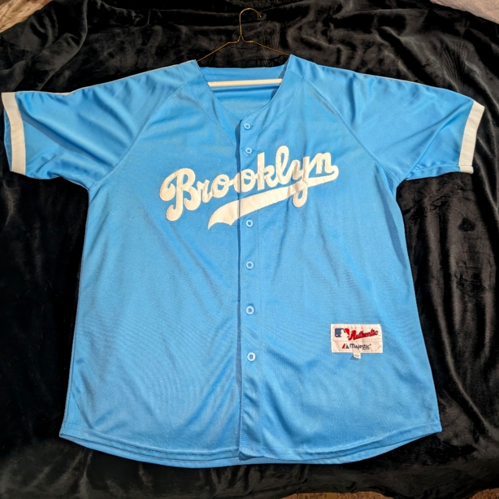 Dodgers jersey (Adrian Gonzalez)